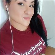 Profesor de ciencias que imparte clases de conocimientos básicos en ciencias naturales en la básica primaria y secundaria